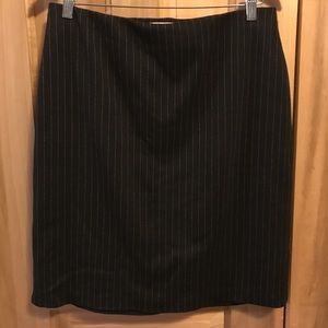 ⚡️🧡SALE🧡⚡️Soft Pinstripe Pencil skirt